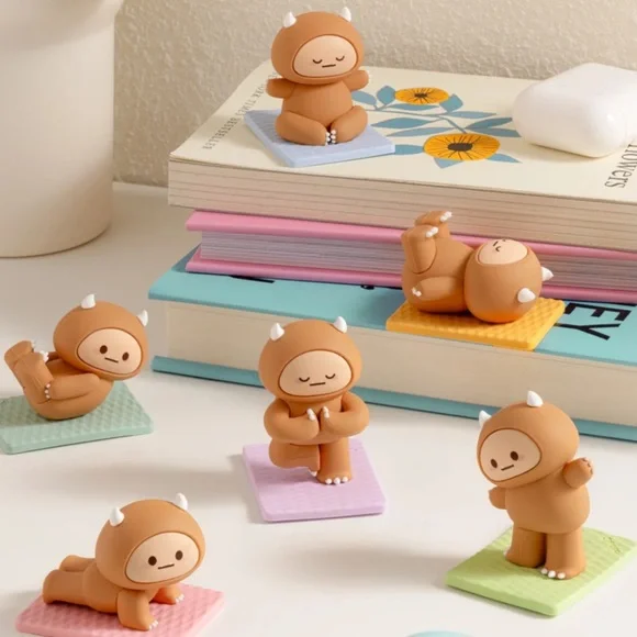 SMOKO Hank Yeti Doing Yoga Bundle - Picture 2 of 7